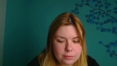 Snapshot of midnightmariana chatting on April 24, 2026, 5:43 am Mariana online show from April 24, 2026, 5:43 am