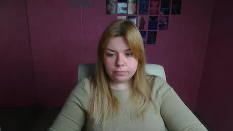 Snapshot of midnightmariana chatting on April 25, 2026, 5:32 am Mariana online show from April 25, 2026, 5:32 am
