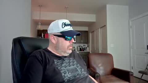 midnightmoonlight777 online show from April 22, 2026, 5:25 pm