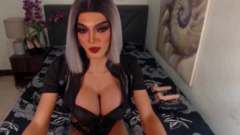 KATE online show from December 28, 2024, 11:19 am