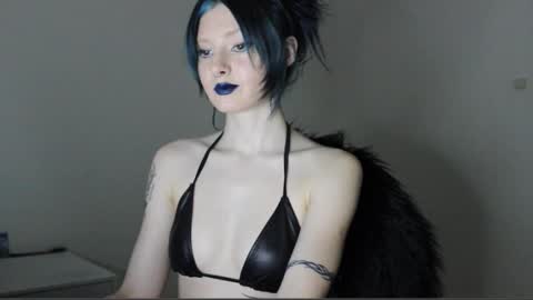 midnightsiren online show from March 5, 2026, 9:44 pm