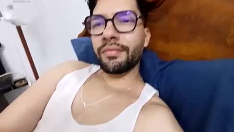 Sam online show from June 1, 2026, 7:37 pm