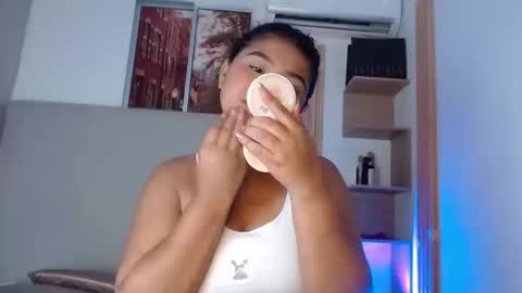 Snapshot of miel_alisha chatting on March 12, 2026, 1:28 pm miel online show from March 12, 2026, 1:28 pm