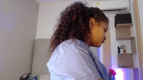 Snapshot of miel_alisha chatting on March 17, 2026, 12:08 pm miel online show from March 17, 2026, 12:08 pm