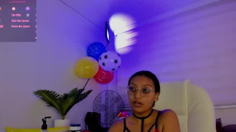 miel_ambar online show from June 27, 2026, 7:41 pm
