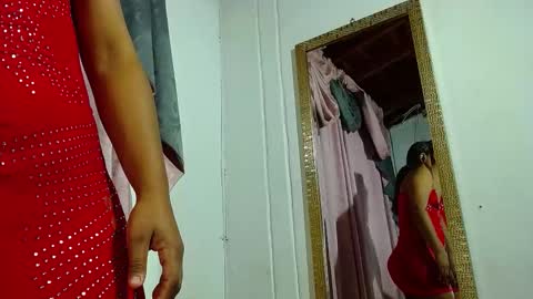mielsquirt online show from October 8, 2025, 8:45 am