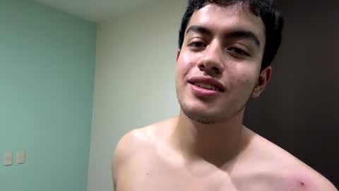 Snapshot of migguev chatting on July 22, 2026, 2:25 am migguev online show from July 22, 2026, 2:25 am