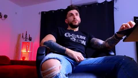 MightyAaron online show from November 26, 2025, 3:57 pm