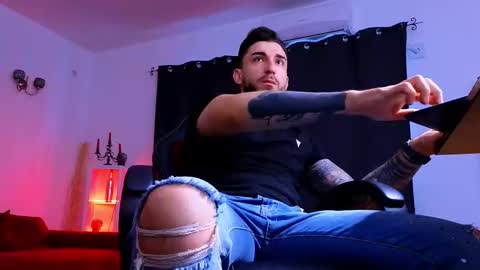 MightyAaron online show from January 11, 2026, 6:51 am