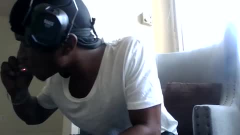 Snapshot of mightymandingo chatting on June 10, 2026, 3:55 pm Mightymandingo online show from June 10, 2026, 3:55 pm