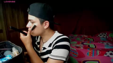 MihaAdamss online show from September 18, 2025, 6:54 pm