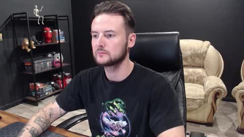 Misha Winchester online show from October 20, 2025, 4:07 pm