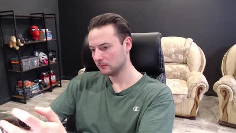 Snapshot of mihasikd chatting on February 1, 2026, 10:36 am Misha Winchester online show from February 1, 2026, 10:36 am