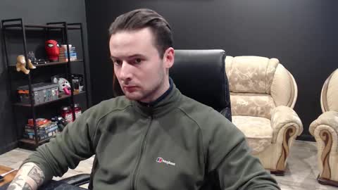 Snapshot of mihasikd chatting on February 4, 2026, 7:58 am Misha Winchester online show from February 4, 2026, 7:58 am