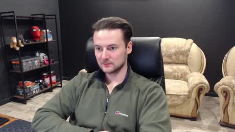 Snapshot of mihasikd chatting on February 5, 2026, 5:28 pm Misha Winchester online show from February 5, 2026, 5:28 pm