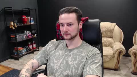 Snapshot of mihasikd chatting on February 9, 2026, 2:32 pm Misha Winchester online show from February 9, 2026, 2:32 pm