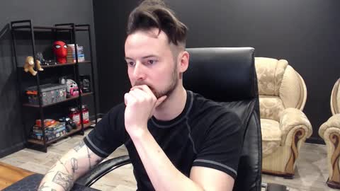 Snapshot of mihasikd chatting on February 13, 2026, 7:04 am Misha Winchester online show from February 13, 2026, 7:04 am