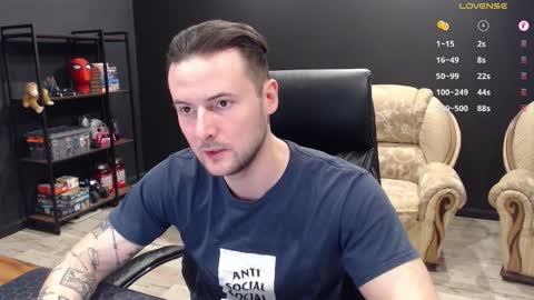 Snapshot of mihasikd chatting on February 25, 2026, 1:32 pm Misha Winchester online show from February 25, 2026, 1:32 pm