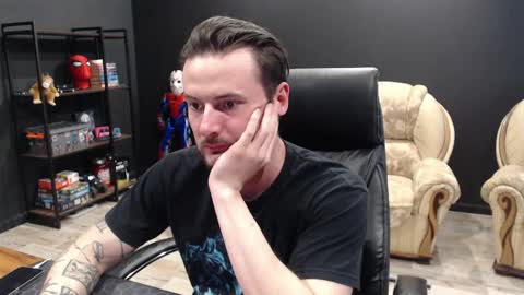 Misha Winchester online show from April 18, 2026, 11:47 am