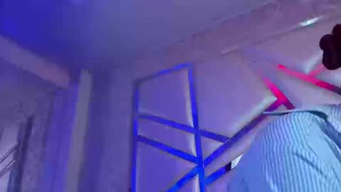 MIA 3 online show from March 13, 2026, 12:50 am