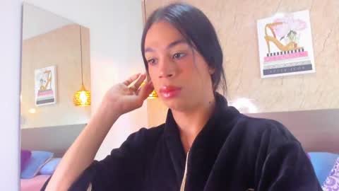 Miia online show from April 9, 2026, 11:59 am