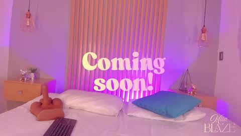 Mia online show from May 14, 2026, 11:50 am