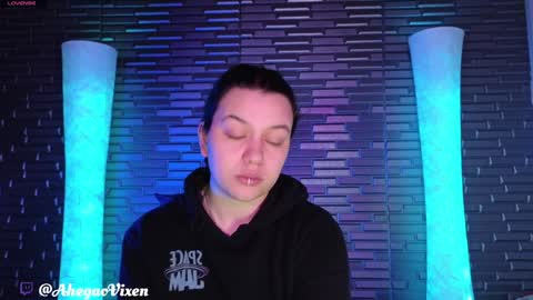 Snapshot of miia_zarate chatting on December 19, 2024, 9:28 pm Ma -  online show from December 19, 2024, 9:28 pm
