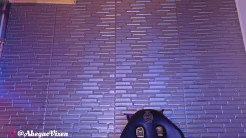 Snapshot of miia_zarate chatting on February 2, 2025, 12:19 am Ma -  online show from February 2, 2025, 12:19 am