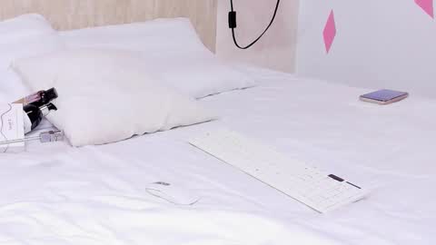 Snapshot of miiaa_m chatting on March 15, 2026, 6:58 pm miiaa_m online show from March 15, 2026, 6:58 pm