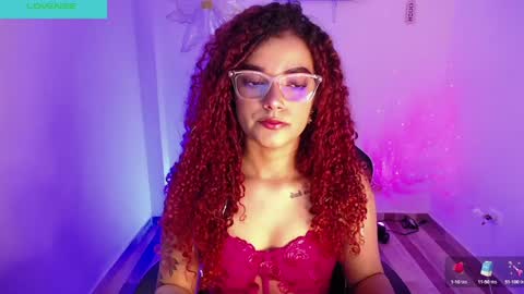 Snapshot of miilu_dancer_ chatting on December 13, 2024, 2:16 pm Lucii online show from December 13, 2024, 2:16 pm