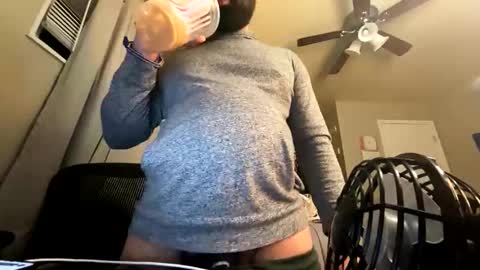 Snapshot of mik138 chatting on March 25, 2026, 12:16 am mik138 online show from March 25, 2026, 12:16 am