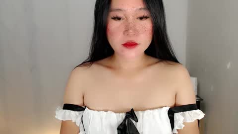 Hi im Avah online show from March 18, 2026, 2:31 pm