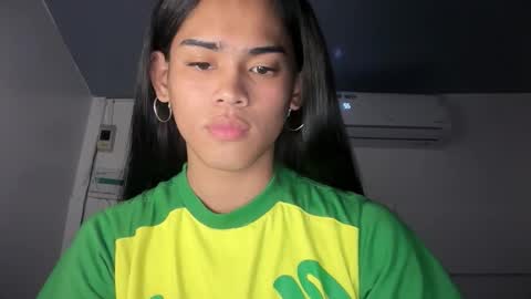 mika_pedersen online show from September 24, 2025, 7:55 am