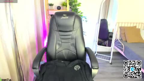 Mika online show from April 18, 2026, 8:07 am