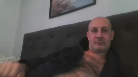 Snapshot of mikael_r52 chatting on February 24, 2026, 7:06 am mikael_r52 online show from February 24, 2026, 7:06 am