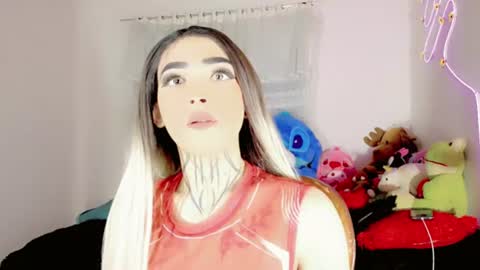 mikaelarangel online show from June 23, 2026, 3:59 am