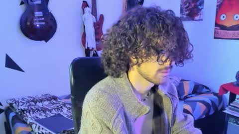 Snapshot of mikaelrizzzo chatting on October 16, 2025, 12:39 pm mikaelrizzzo online show from October 16, 2025, 12:39 pm