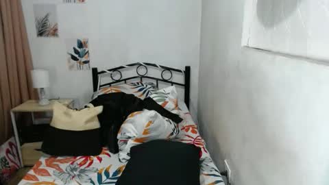 Snapshot of mikasami17 chatting on March 21, 2026, 11:04 am mikasami17 online show from March 21, 2026, 11:04 am