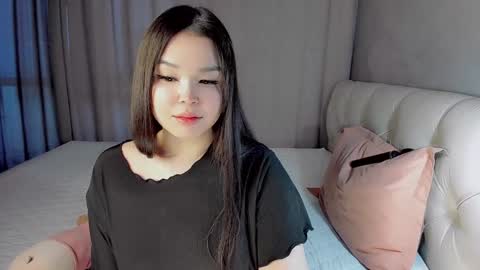 mikasssu online show from December 2, 2024, 9:24 am