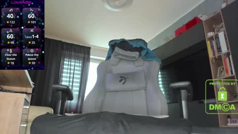 Mika online show from December 4, 2025, 9:07 am