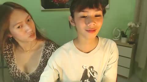 mikay online show from March 28, 2026, 5:40 am