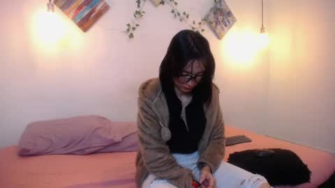mikaza online show from May 27, 2026, 12:46 pm