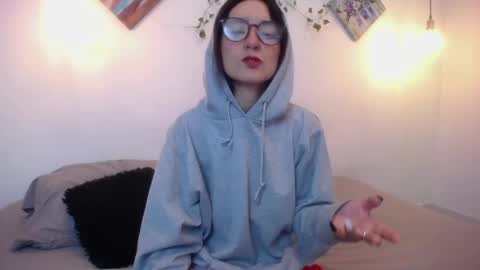 mikaza online show from April 25, 2026, 12:30 pm