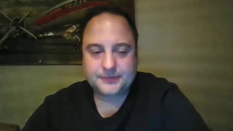 Snapshot of mike38be chatting on November 10, 2025, 2:10 am mike38be online show from November 10, 2025, 2:10 am