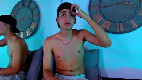 Snapshot of mike_0233 chatting on December 12, 2024, 6:47 am Mike 0233 online show from December 12, 2024, 6:47 am