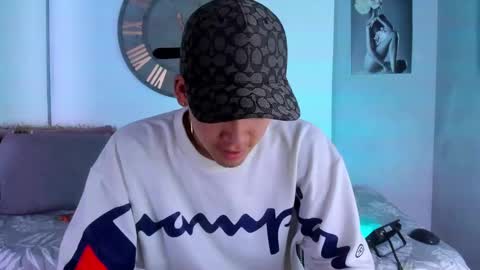 Mike 0233 online show from January 7, 2025, 3:35 am