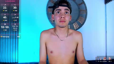 Snapshot of mike_0233 chatting on March 5, 2025, 9:49 am Mike 0233 online show from March 5, 2025, 9:49 am