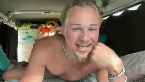 Mike online show from October 25, 2025, 3:14 am