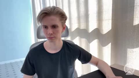 Snapshot of mike_wazowski_321 chatting on May 27, 2026, 12:02 pm Mike Wazowski online show from May 27, 2026, 12:02 pm