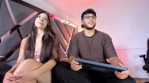 MikeAndLucy online show from October 3, 2025, 12:13 pm